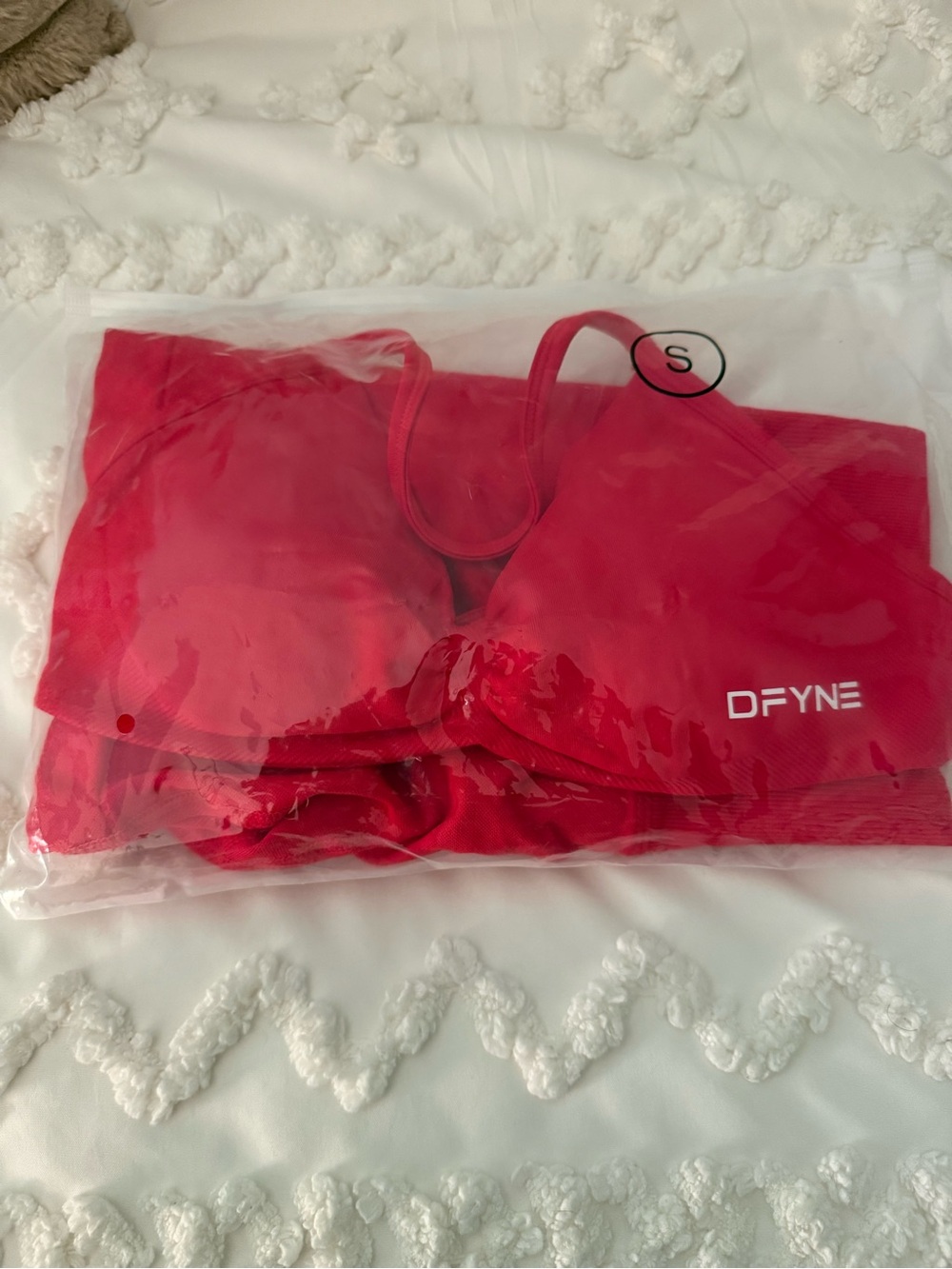 Women's DFYNE Red Set - Picture 5 of 5